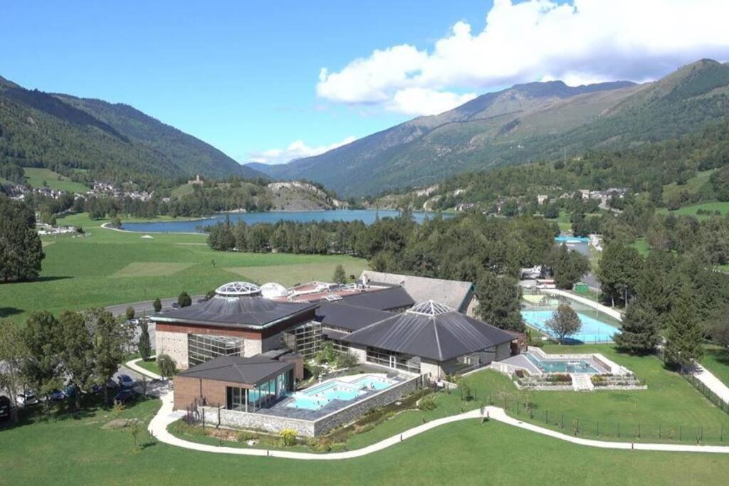 Ferienwohnung Vue Panoramique Sur Les Pyrenees Saint-Lary-Soulan Exterior foto